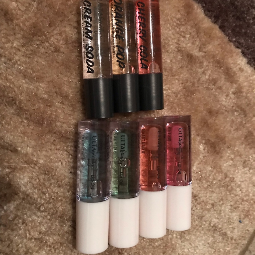 Set of 7 never Used ulta lip oils.